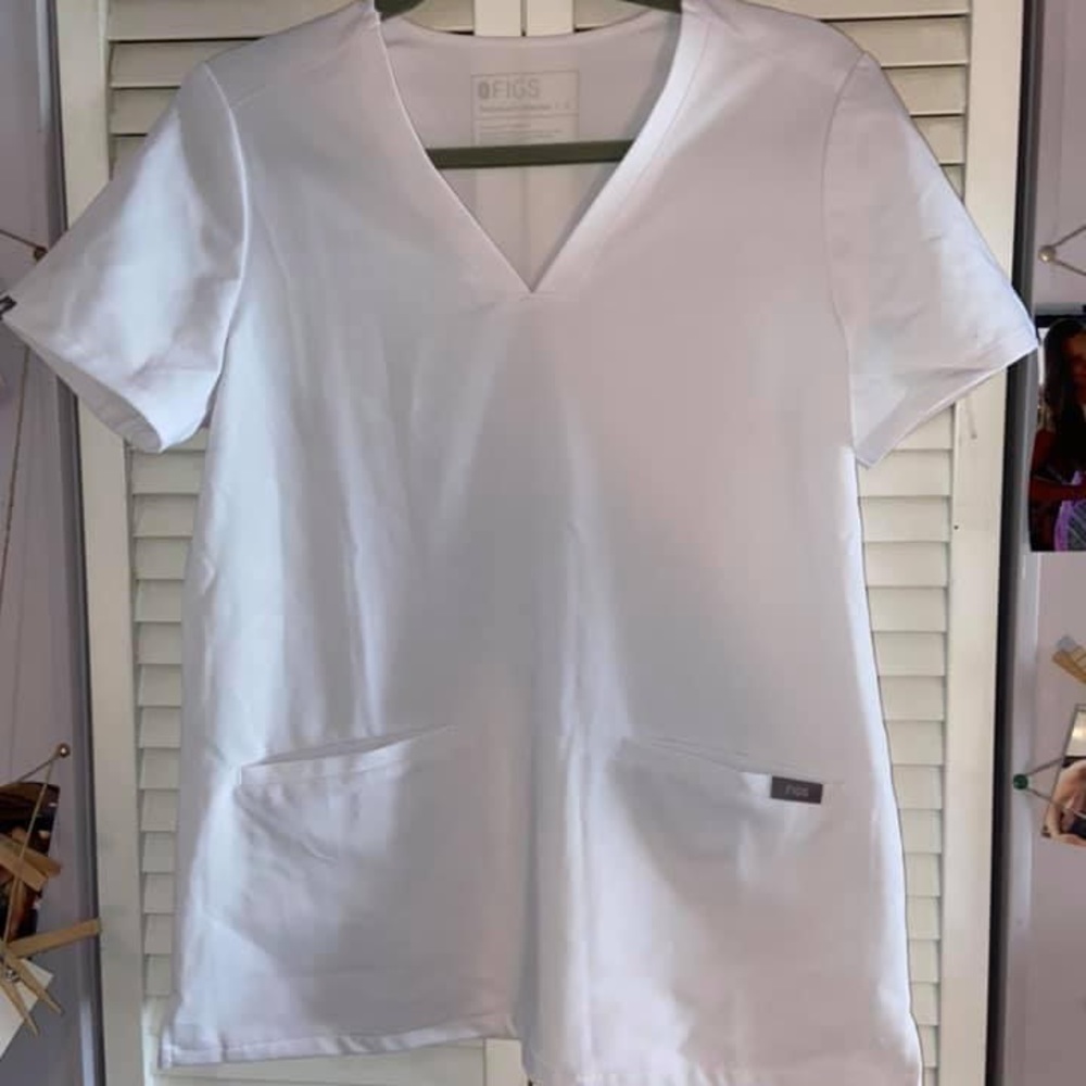 Figs Scrub Top